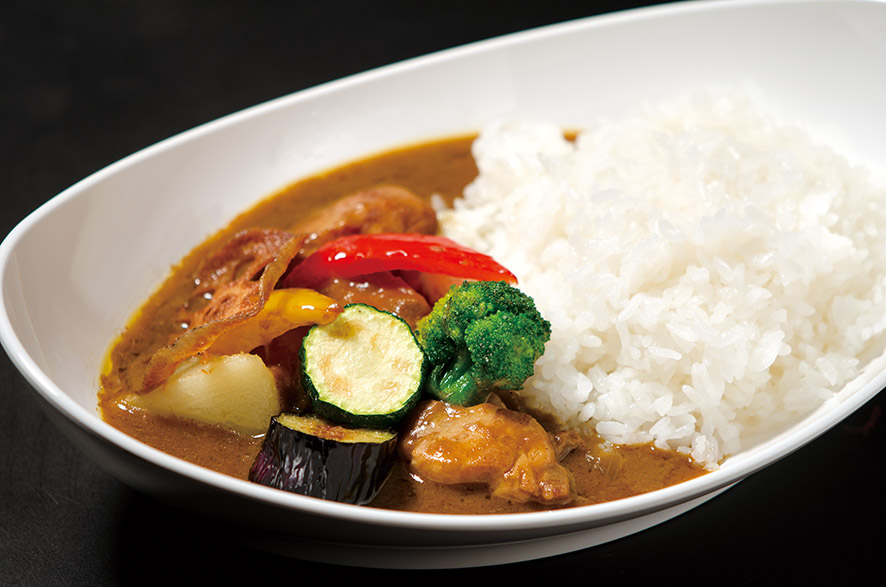 【おすすめランチ】スパイシーチキンカレー