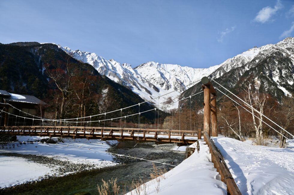 3月の穂高連峰と河童橋