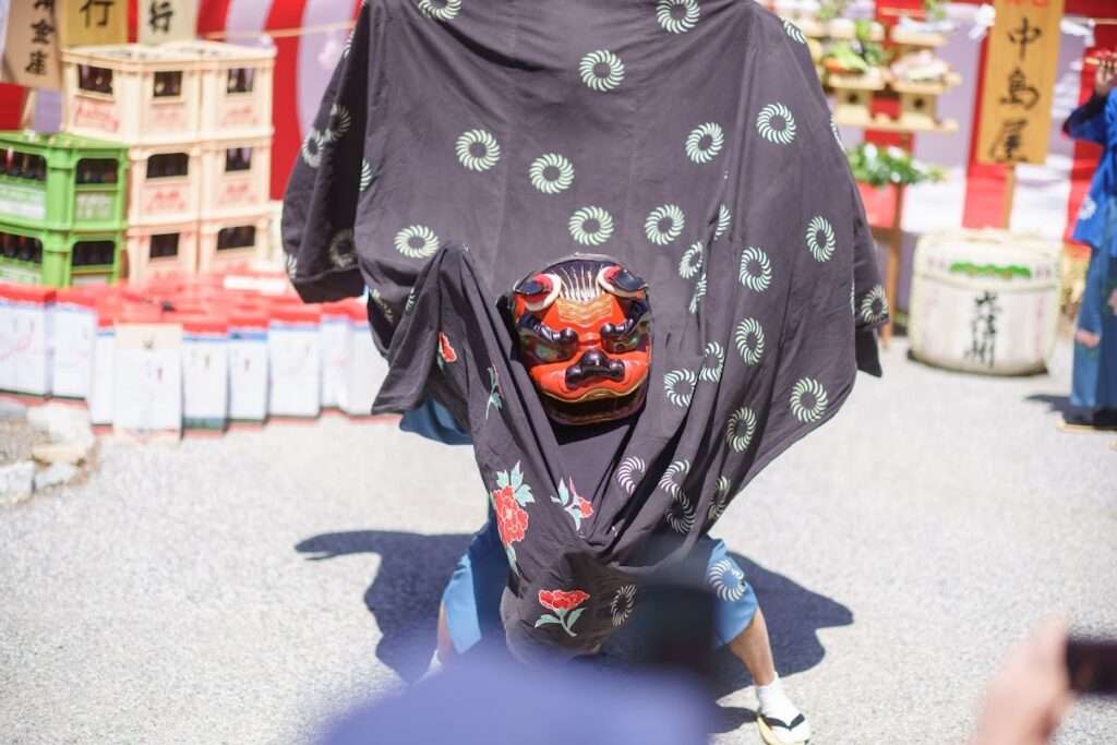 開山祭の獅子