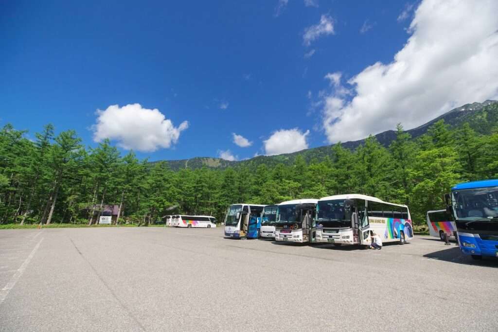 上高地バスターミナル