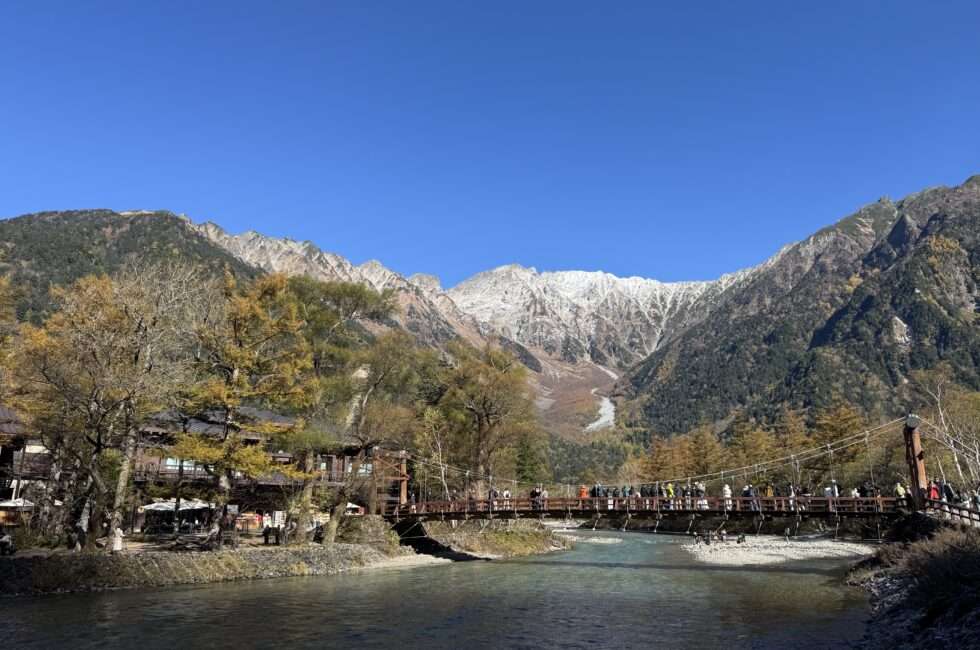 10月の上高地で撮影した河童橋