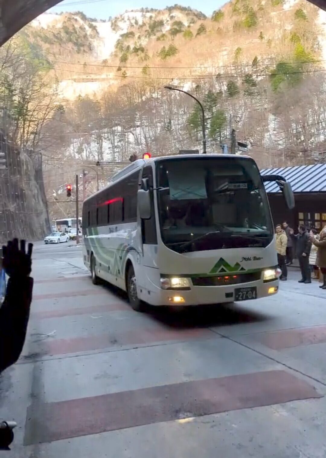 2025 Kamikochi Public Transportation Opens: Safety Prayer Ceremony Led by the Head Priest of Hotaka Shrine